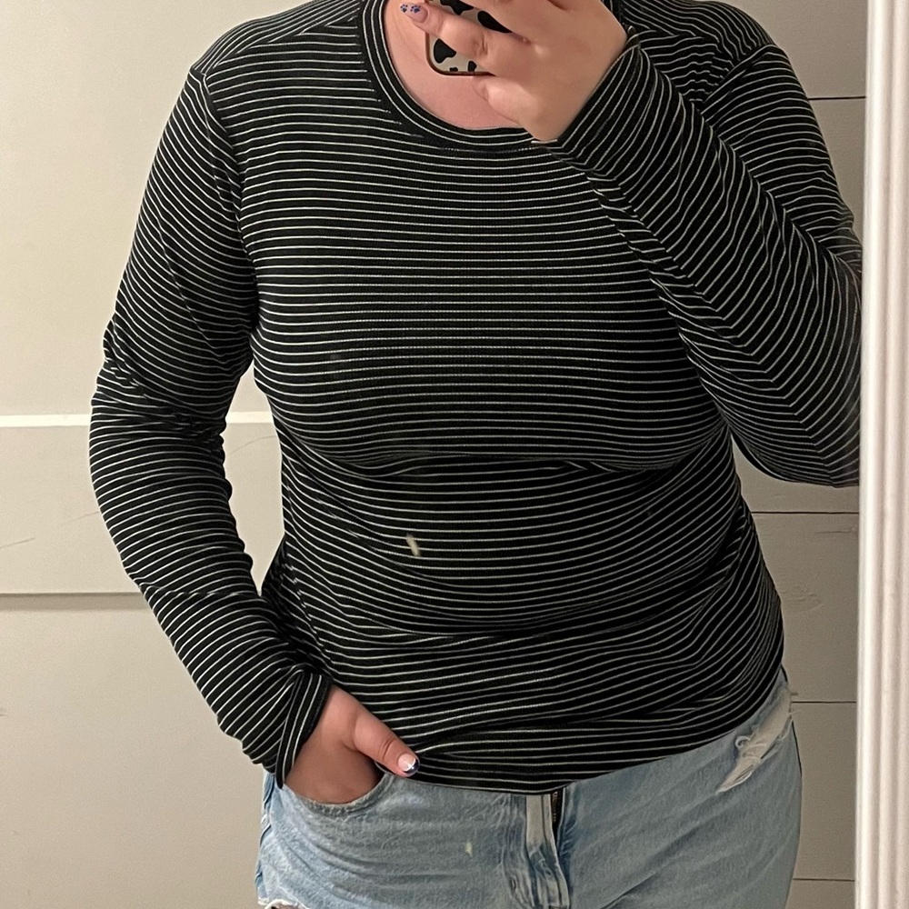 Black and White Striped Long Sleeve